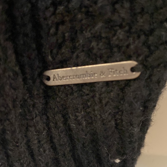 Abercrombie & Fitch Sweater - Picture 4 of 4